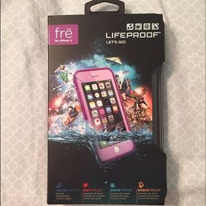 Lifeproof frē case for iPhone 6