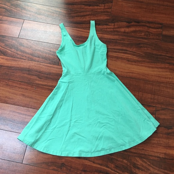 Dress - Picture 1 of 3