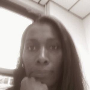 Meet your Posher, Loretta