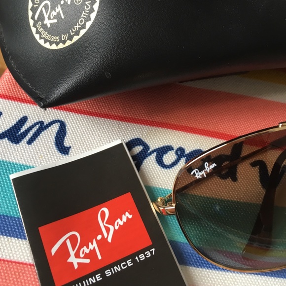 Ray-Ban Aviator Sunglasses main image 4
