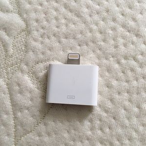 Apple adapter