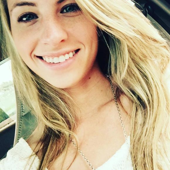 Meet your Posher, Dorothy - Picture 1 of 1