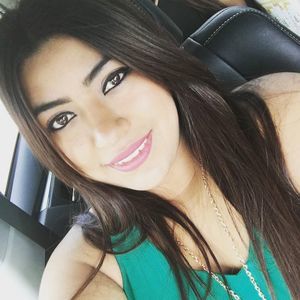 Meet your Posher, Deysi