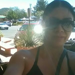 Meet your Posher, Karla