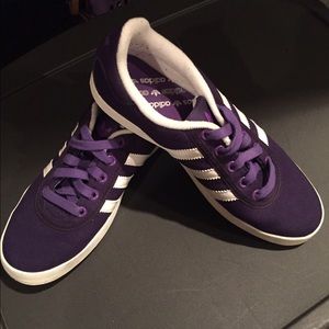 Purple adidas tennis shoes