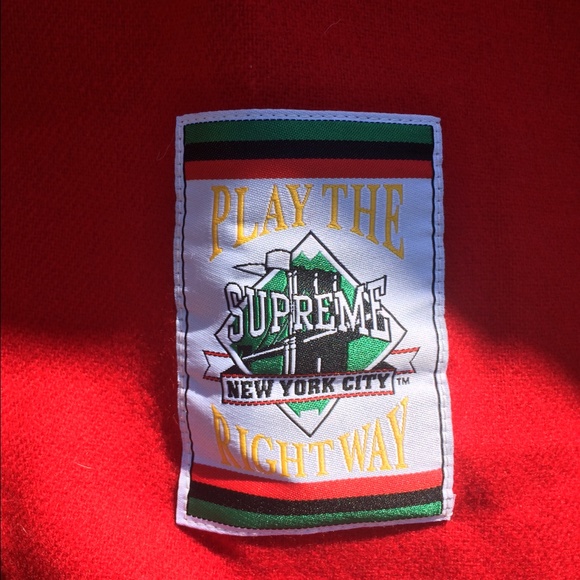 Supreme Mitchell Ness Hennessy - Picture 3 of 4