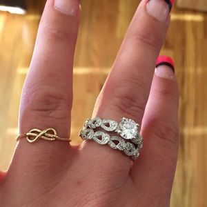 🔥Antique style gold filled set w/box💕❤️