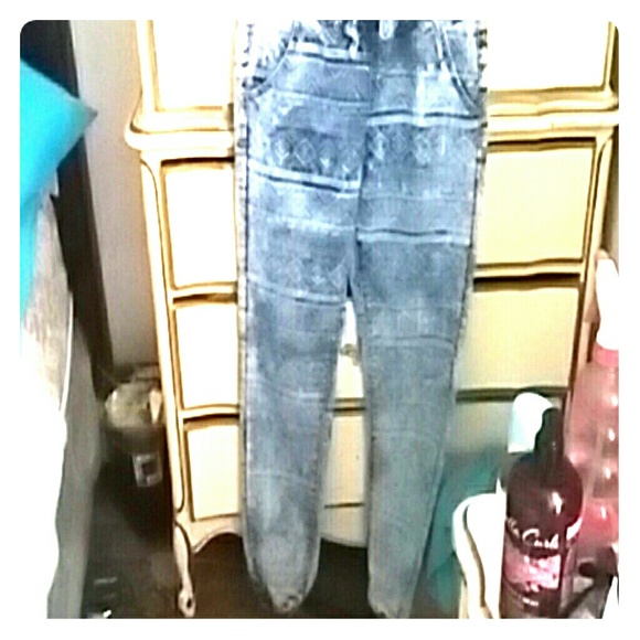 Light blue joggers pants