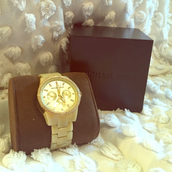 'Ritz' Watch MK5682 Horn Boyfriend Style Watch