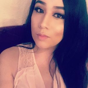 Meet your Posher, Tania