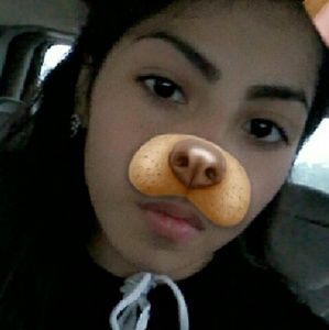 Meet your Posher, Vanessa