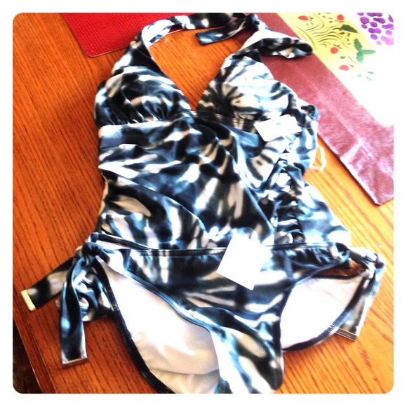 Calvin Klein Tankini Swim Suit size 6 NWT