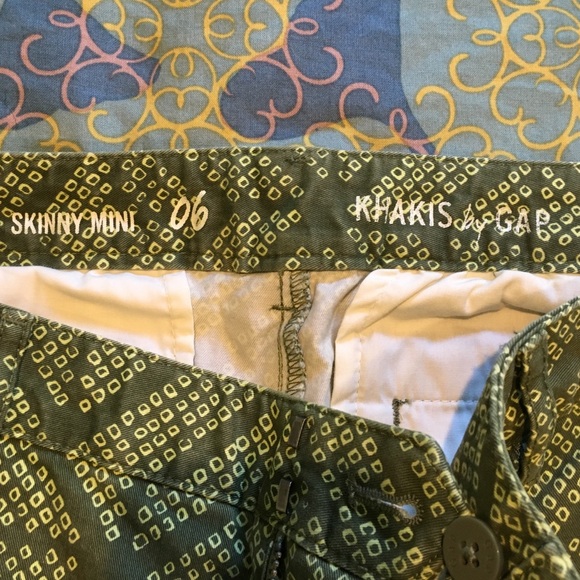 Capri pants - Picture 3 of 4