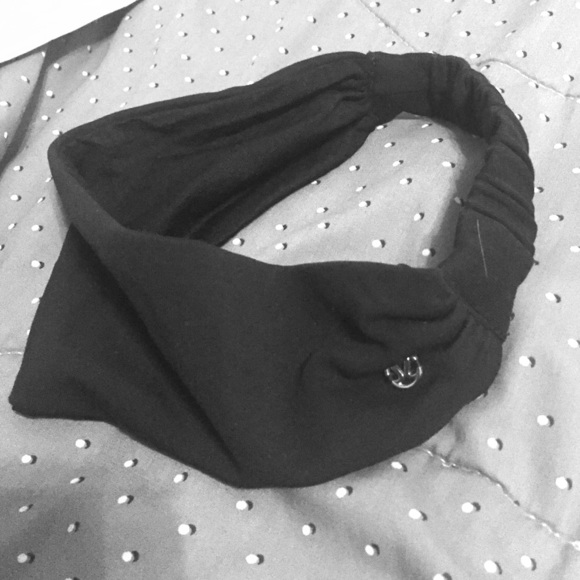 Lululemon headband