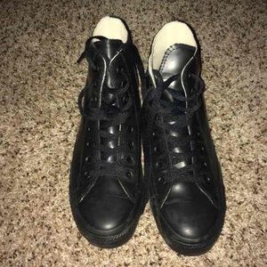 Black converse