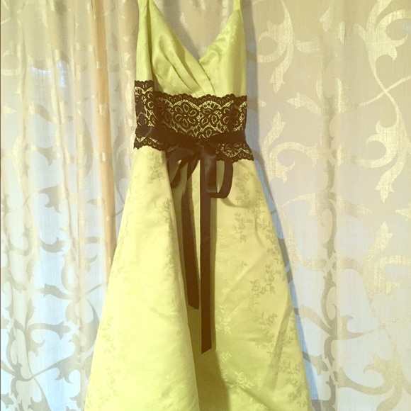 Bright Green Halter Dress with Lace