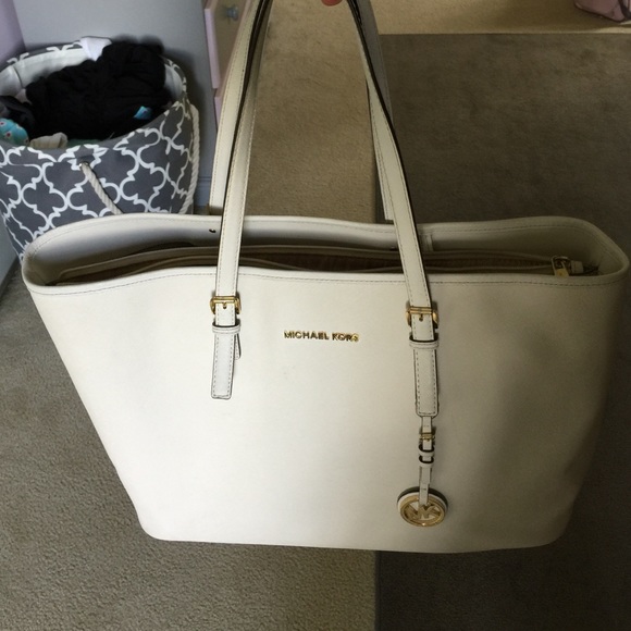 Micheal Kors Bag