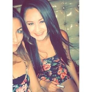 Meet your Posher, Stephanie