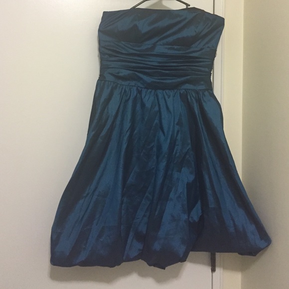 Davids Bridal Gown - Picture 1 of 2