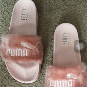 Rihanna x Puma Slides