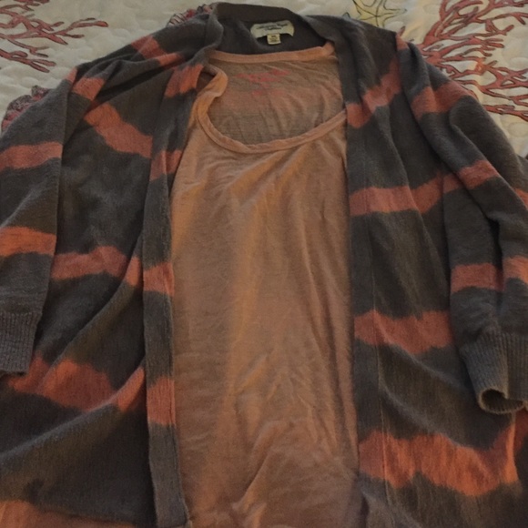 American eagle half sleeve light weight cardigan