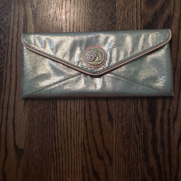 Lilly Pulitzer clutch