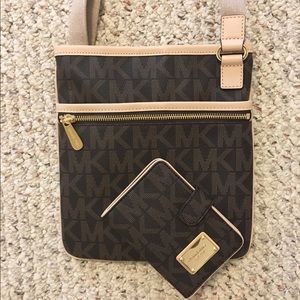 NEVER USED Michael Kors cross body & wallet!