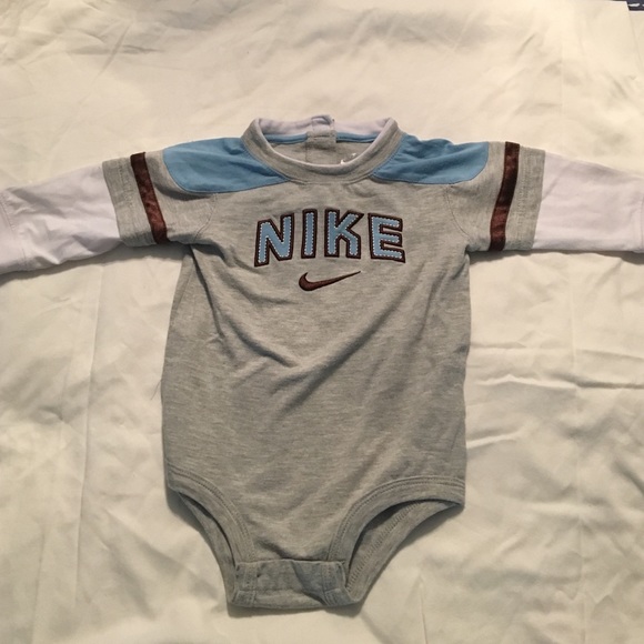 Nike 12 month onesie great condition ... - Picture 1 of 4