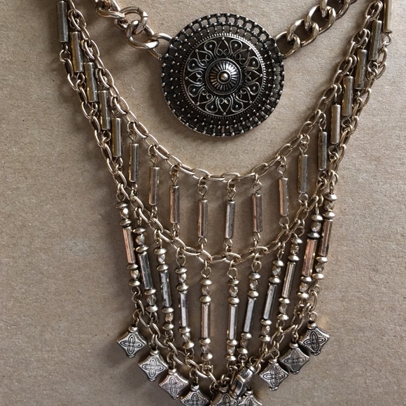 Boho - Picture 2 of 2
