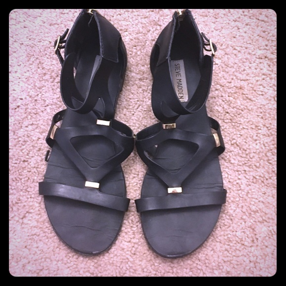 Steve maddens normal wear size 7.5