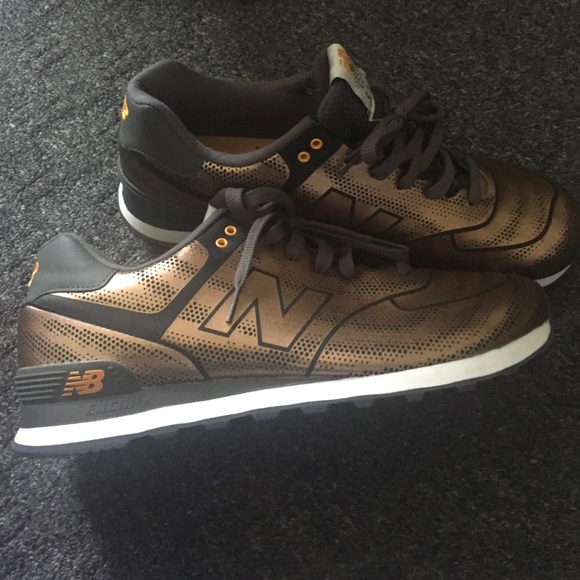 Men new balance size 12