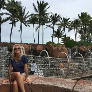 Meet your Posher, Samantha