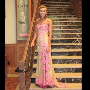 Sherri Hill lace prom / formal dress