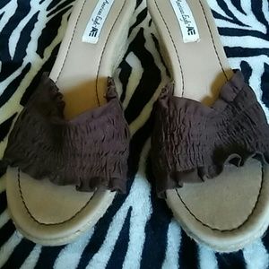 American Eagle Wedges 8.5