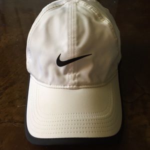 Nike Dri-fit hat