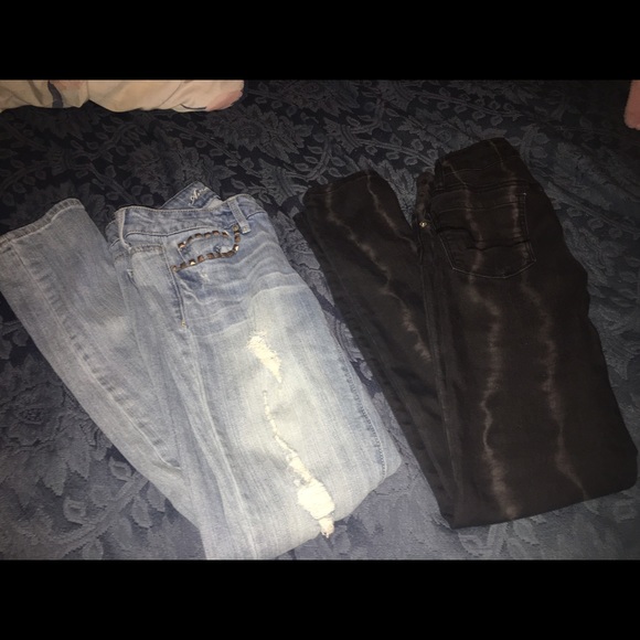 American Eagle jean bundle - Picture 2 of 4