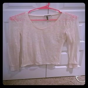 Long sleeve t-shirt