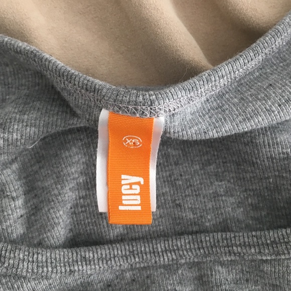 🎁 Lucy top - Picture 3 of 3