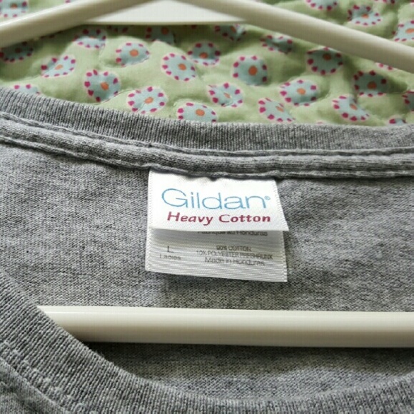 🛇🛇SOLD  Hand painted T Shirt. NWOT. - Picture 2 of 3