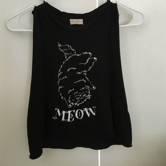 Brandy Melville Meow muscle tee - Picture 1 of 2