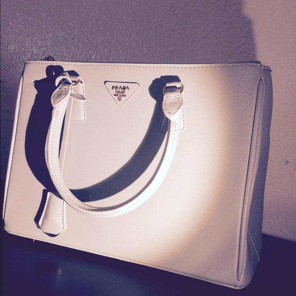 Hand bag