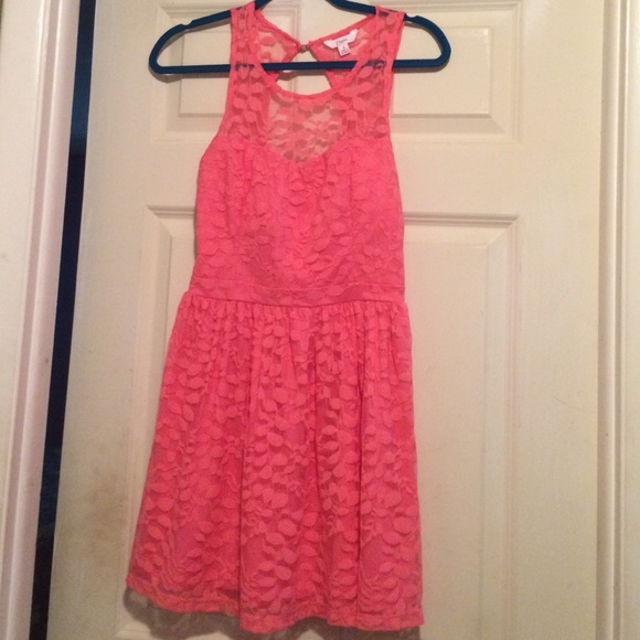 Pink lacy Key-hole Backed Dress