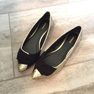 NWOT Express Gold Glitter Flats Shoes