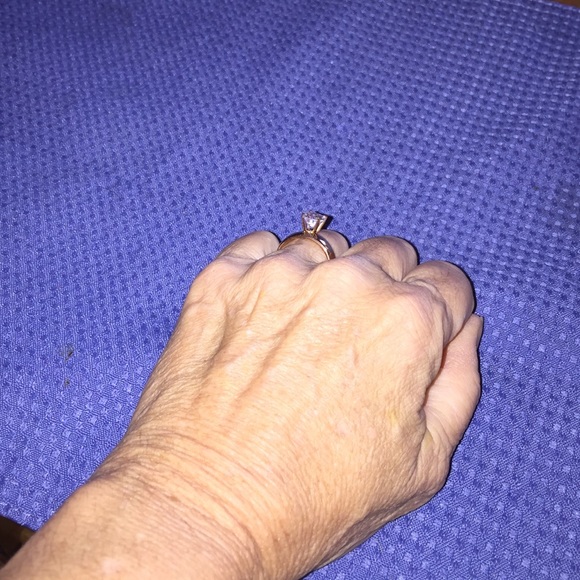 Rings, Rose gold over S/Silver CZ size 6 or 7 - Picture 3 of 4