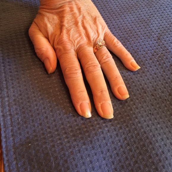 Rings, Rose gold over S/Silver CZ size 6 or 7 - Picture 4 of 4