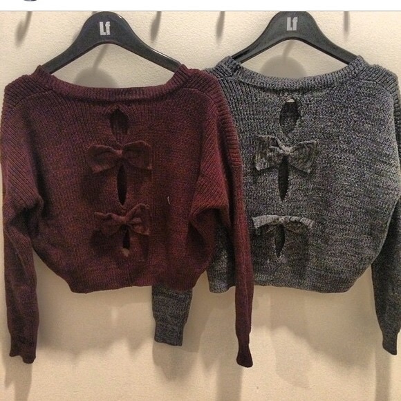 LF maroon sweater with bows on back - Picture 2 of 3