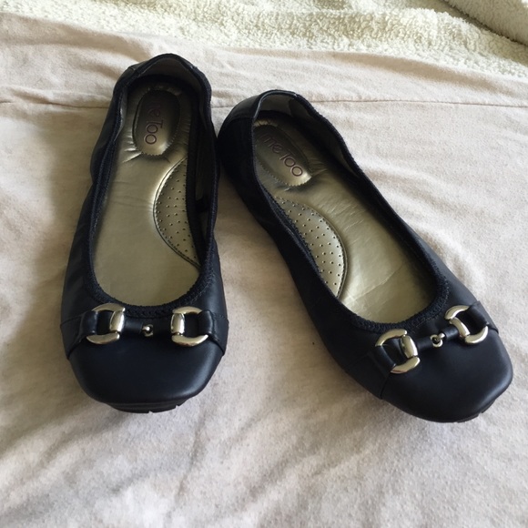 Navy blue flats ‼️‼️‼️‼️‼️