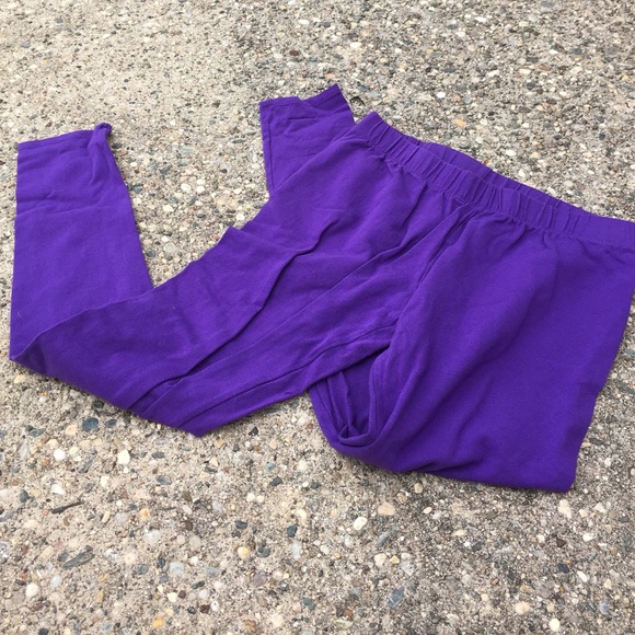 purple leggings