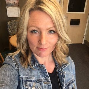 Meet your Posher, Christina