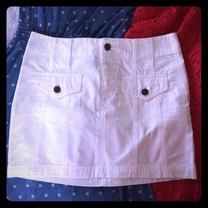 White cotton mini skirt